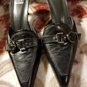 Vintage Stuart Weitzman kitten heel slides sz 8